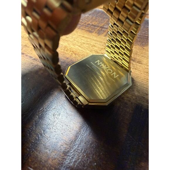 Nixon Re-Run Digital Watch Gold Tone Stainless Steel Bracelet Vintage Style main image 3